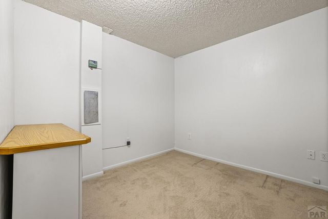 2021 Zinno Blvd, Pueblo, CO 81006