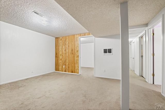 2021 Zinno Blvd, Pueblo, CO 81006