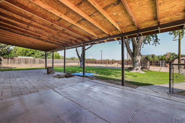 2021 Zinno Blvd, Pueblo, CO 81006