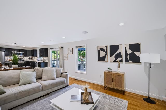 492 Sumner St, Stoughton, MA 02072