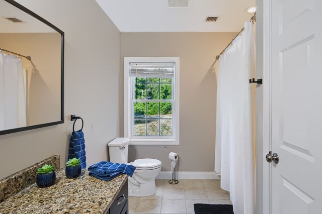 492 Sumner St, Stoughton, MA 02072