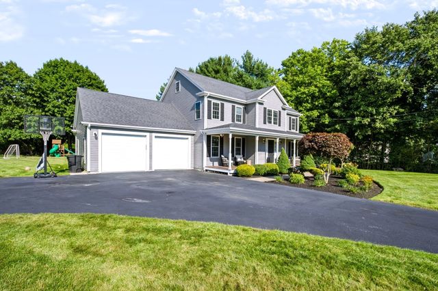 492 Sumner St, Stoughton, MA 02072