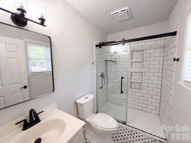 125 Unity Church Road, Kings Mountain, NC 28086