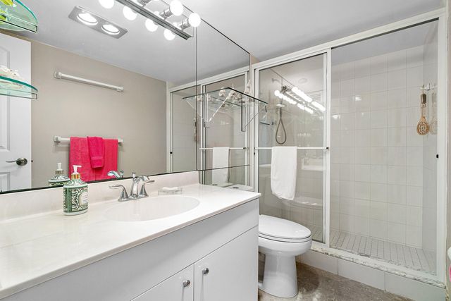 2000 S Ocean Boulevard 8-D, Boca Raton, FL 33432
