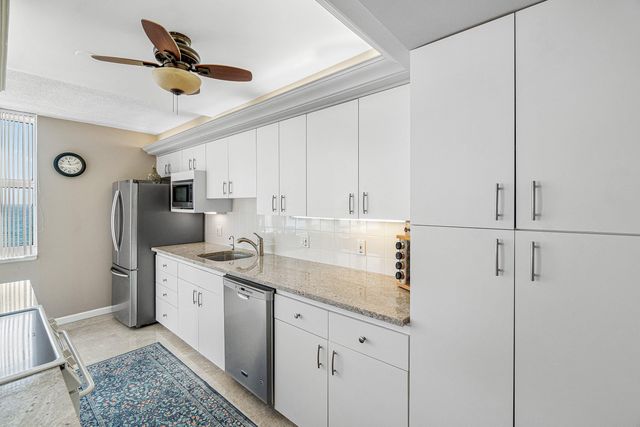 2000 S Ocean Boulevard 8-D, Boca Raton, FL 33432