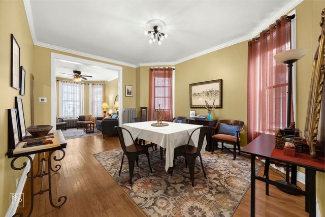 1847 W Touhy Avenue, Chicago, IL 60626