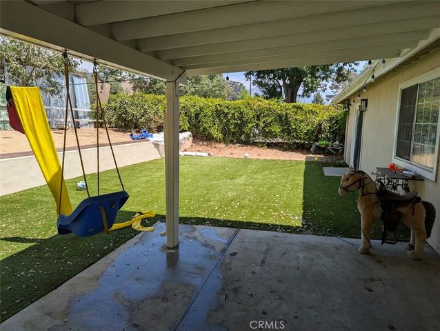 11310 Palomino Court, Sylmar, CA 91342