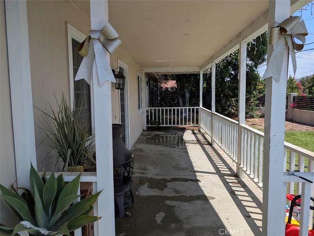 11310 Palomino Court, Sylmar, CA 91342