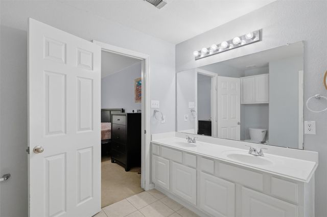 6810 Jasmine Arbor Lane, Houston, TX 77088