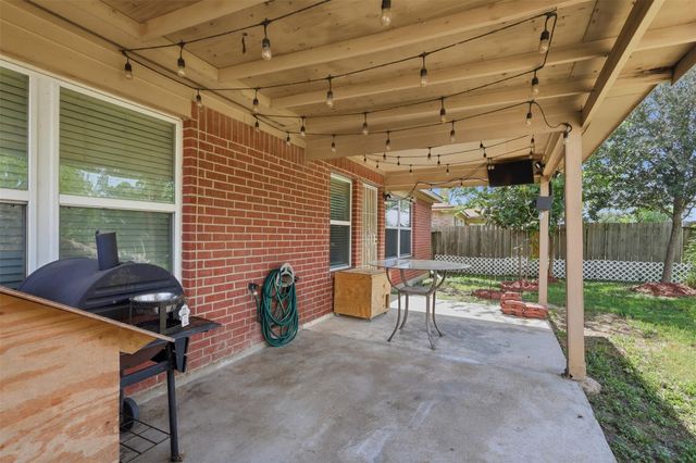 6810 Jasmine Arbor Lane, Houston, TX 77088