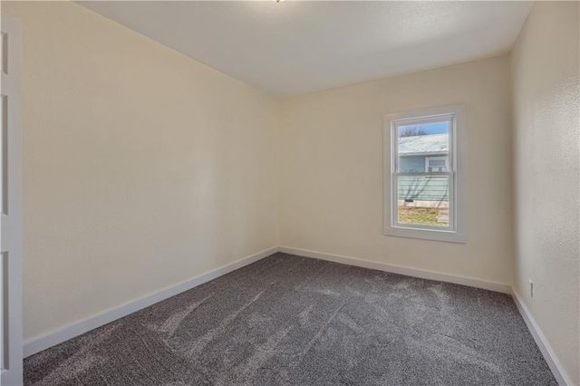 304 S Chestnut Street, Lamonte, MO 65337