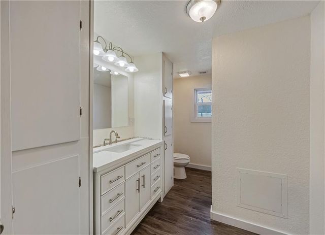 304 S Chestnut Street, Lamonte, MO 65337