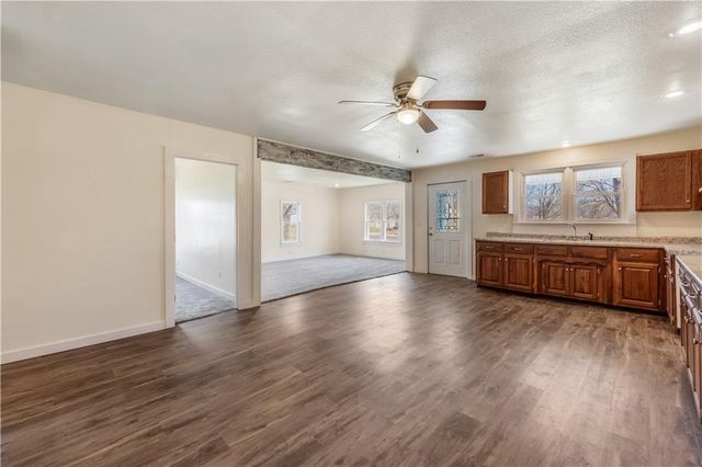 304 S Chestnut Street, Lamonte, MO 65337