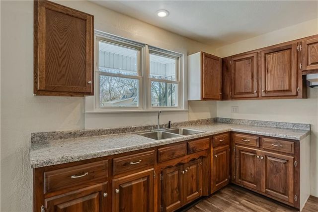 304 S Chestnut Street, Lamonte, MO 65337