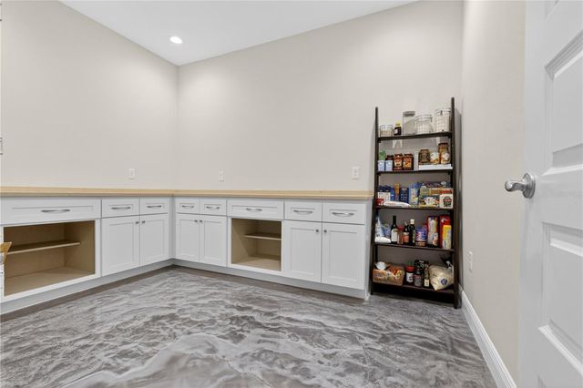 13002 CROWELL ROAD, Brooksville, FL 34613