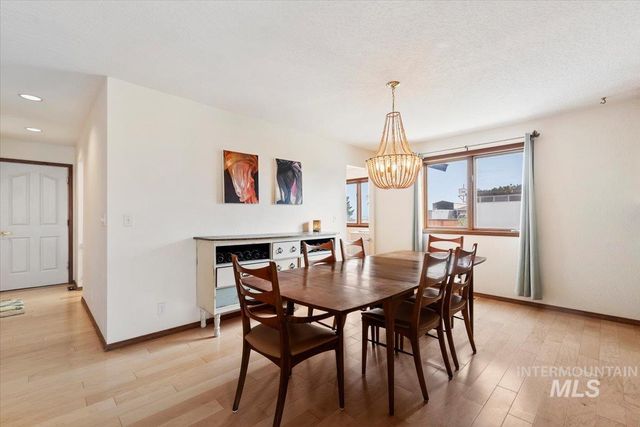 15335 David St, Caldwell, ID 83607