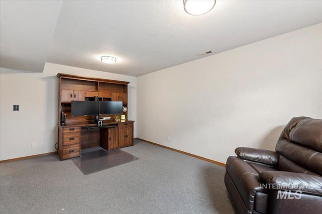 15335 David St, Caldwell, ID 83607