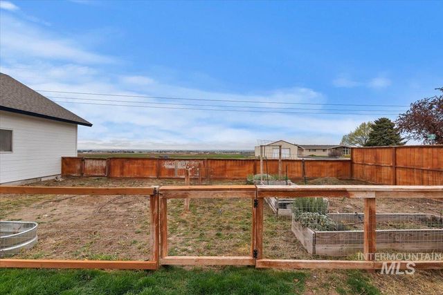 15335 David St, Caldwell, ID 83607