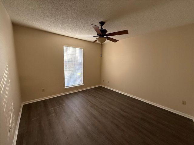 2120 El Paseo Street 2406, Houston, TX 77054