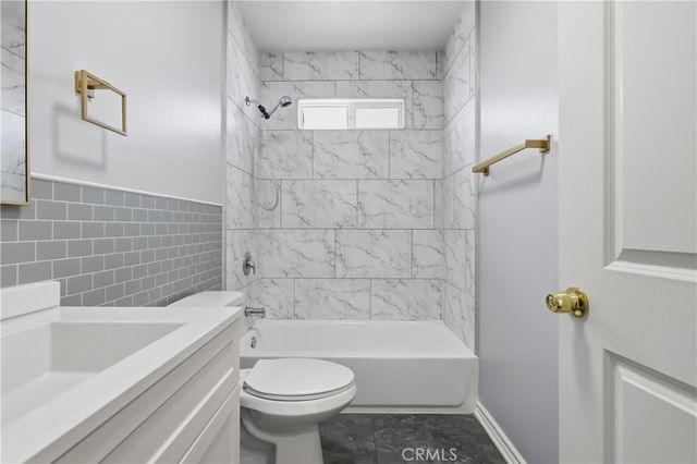 1614 W 39th Place, Los Angeles, CA 90062