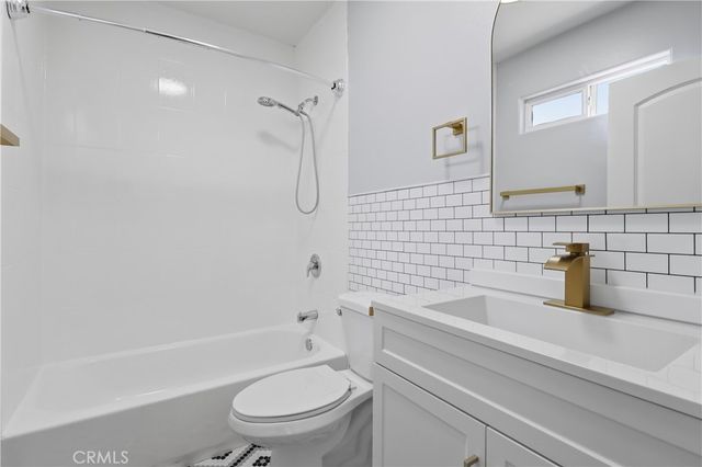 1614 W 39th Place, Los Angeles, CA 90062