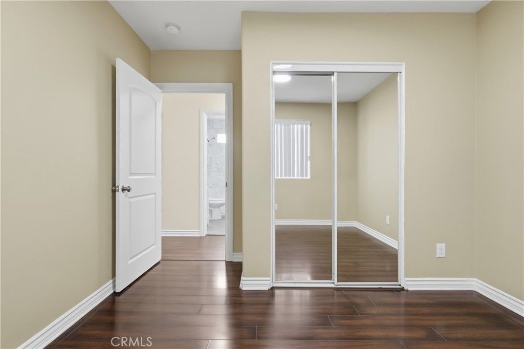 Image 30 of property listing at 1614 W 39th Place, Los Angeles, CA 90062