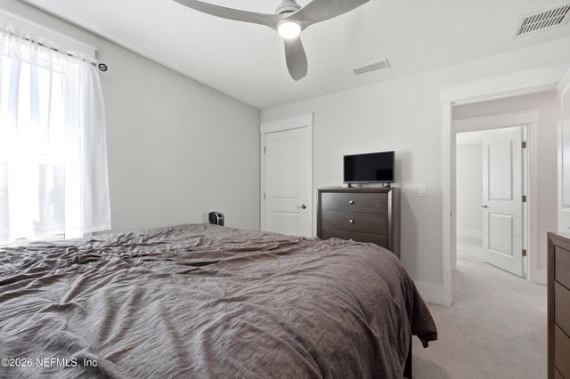 10021 INVENTION Lane, Jacksonville, FL 32256