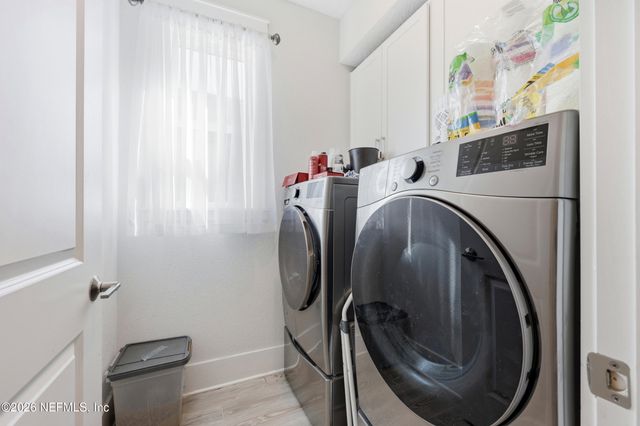 10021 INVENTION Lane, Jacksonville, FL 32256