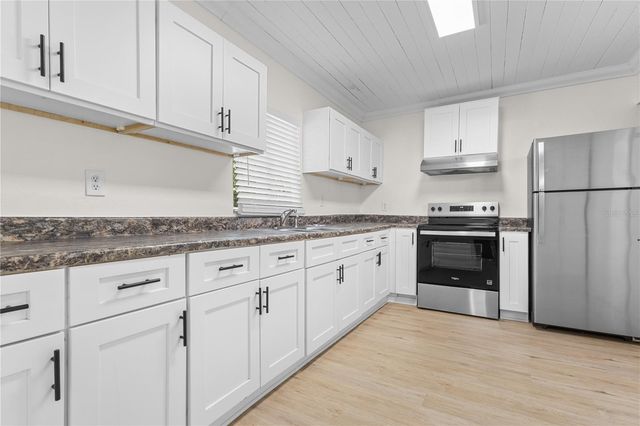 209 SE 47TH STREET, Gainesville, FL 32641