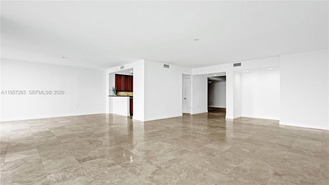 20201 E Country Club Dr 1808, Aventura, FL 33180