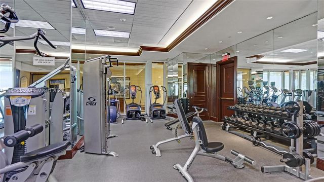 20201 E Country Club Dr 1808, Aventura, FL 33180