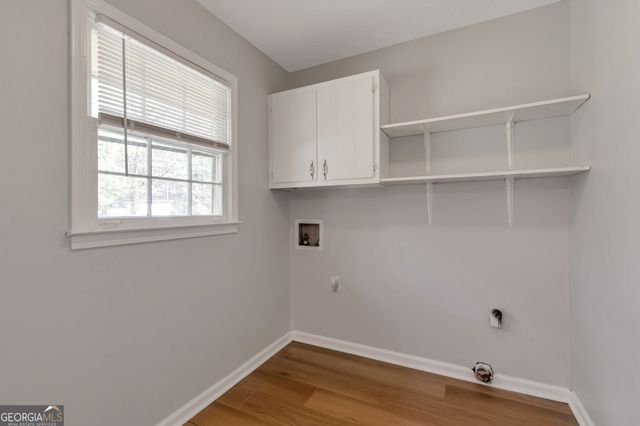 574 Horseshoe Circle SW, Lilburn, GA 30047