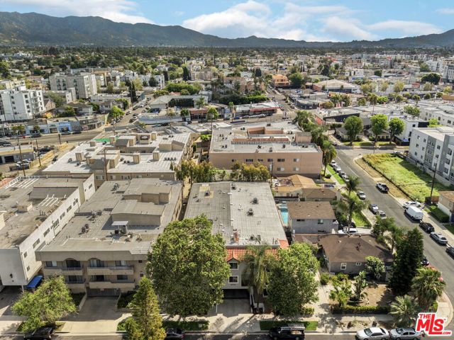 5712 Camellia Avenue, North Hollywood (los Angeles), CA 91601