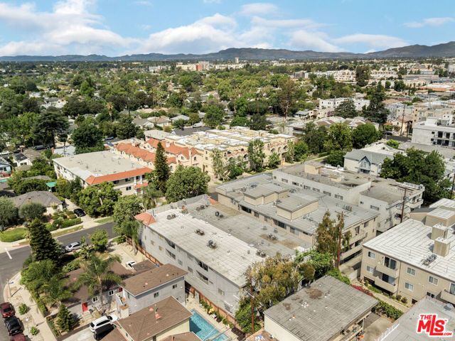 5712 Camellia Avenue, North Hollywood (los Angeles), CA 91601