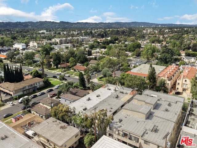 5712 Camellia Avenue, North Hollywood (los Angeles), CA 91601