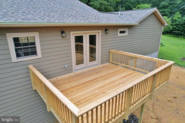 255 ROCKY MOUNT ROAD, Linden, VA 22642