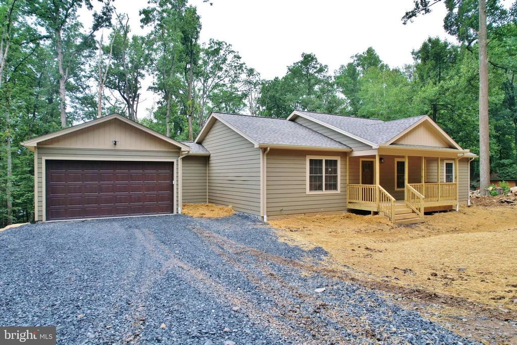 255 ROCKY MOUNT ROAD, Linden, VA 22642