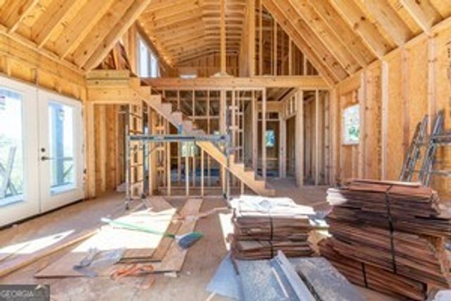 430 Fiddlers Way, Brasstown, NC 28902