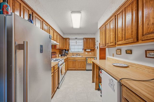 4527 S Keller Road, Mineral Wells, TX 76067