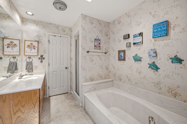 4527 S Keller Road, Mineral Wells, TX 76067