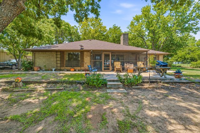 4527 S Keller Road, Mineral Wells, TX 76067