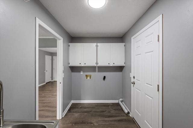 133 Lynn Ln, Charlotte, TN 37036