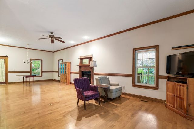 110 Woodcliff Road, Westminster, SC 29693