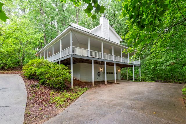 110 Woodcliff Road, Westminster, SC 29693