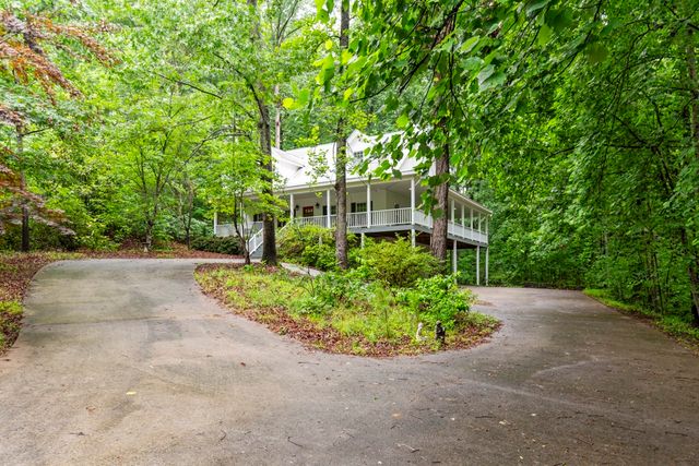 110 Woodcliff Road, Westminster, SC 29693