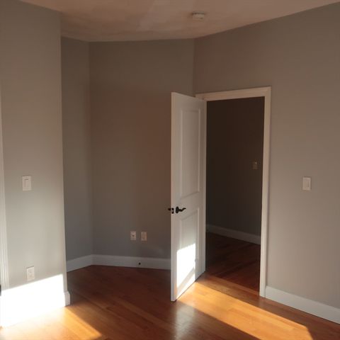 45 Glenwood 1, Malden, MA 02148