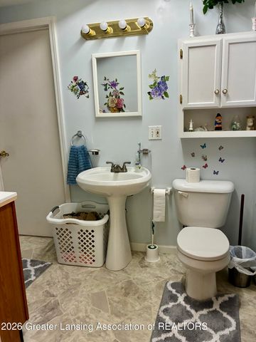 7100 Lynn Street, Perry, MI 48872