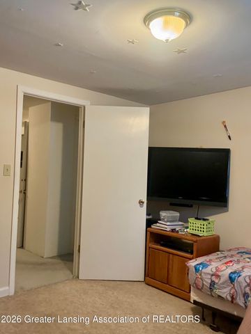 7100 Lynn Street, Perry, MI 48872