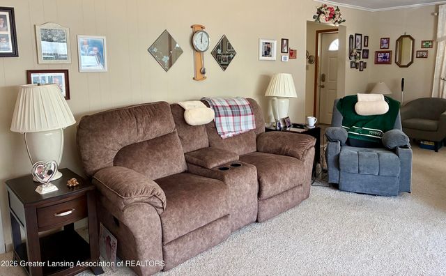 7100 Lynn Street, Perry, MI 48872