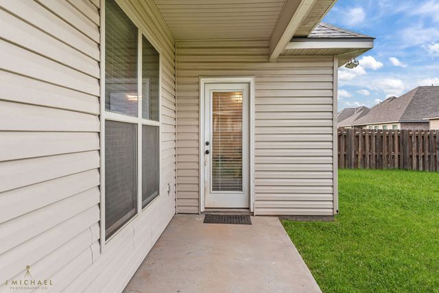 1115 Eli Conner Drive, Bossier City, LA 71112